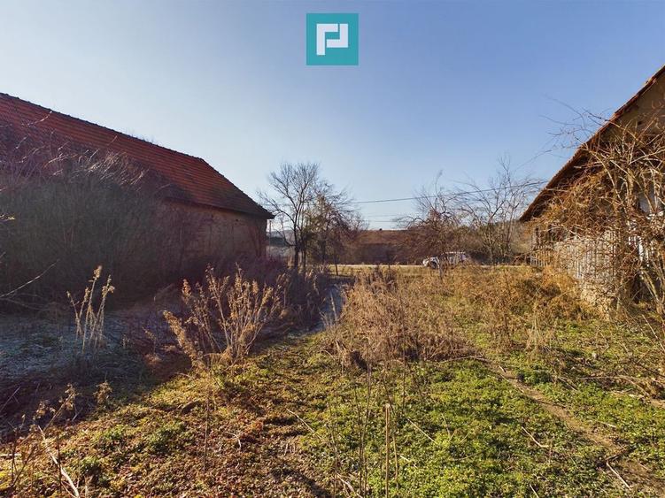 Casa rustica de vanzare in Tau? - 8