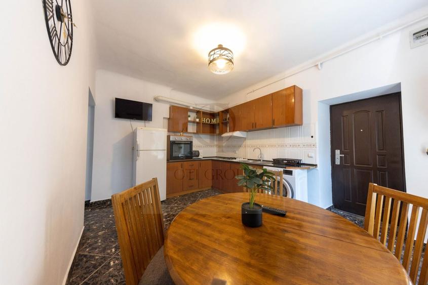 Apartament cu 2 camere semidecomandat, mobilat în Mănăștur