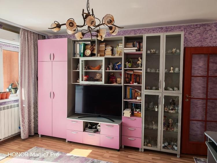 Apartament cu 2 camere decomandat, mobilat în Siderurgiștilor