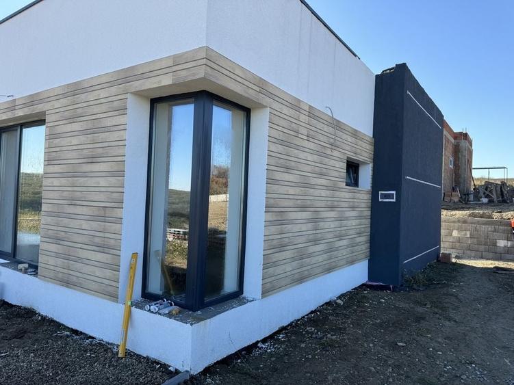 Casă cu 4 camere în Săldăbagiu de Munte