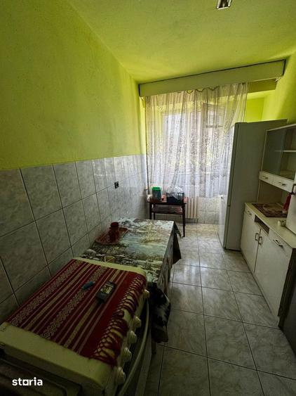 Apartament cu 2 camere decomandat în Capitol
