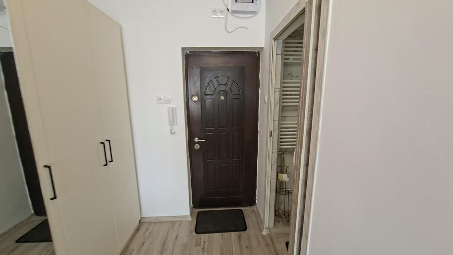 Garsonieră nedecomandată în 7 Noiembrie