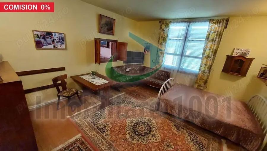 Casă cu 6 camere cu Teren 1658 Mp în Colțirea