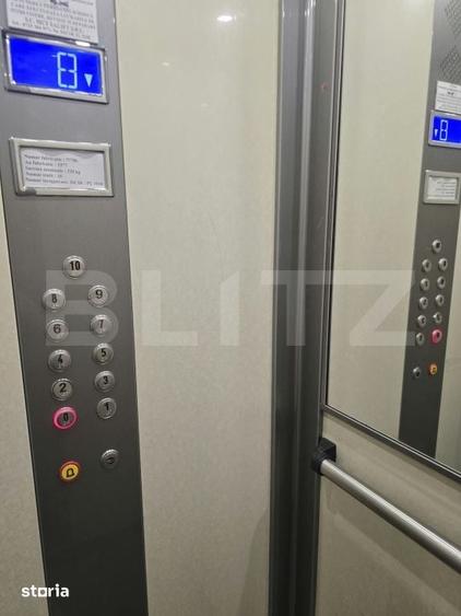 Apartament cu 3 camere decomandat în Micro 4