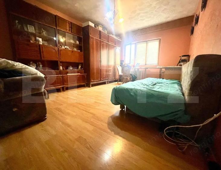 Apartament cu 3 camere nedecomandat în Iosia
