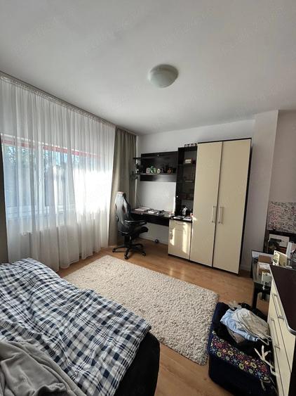 Casă cu 4 camere cu Teren 1000 Mp în Urleta
