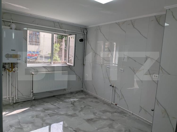 Apartament cu 2 camere semidecomandat în Micro 11