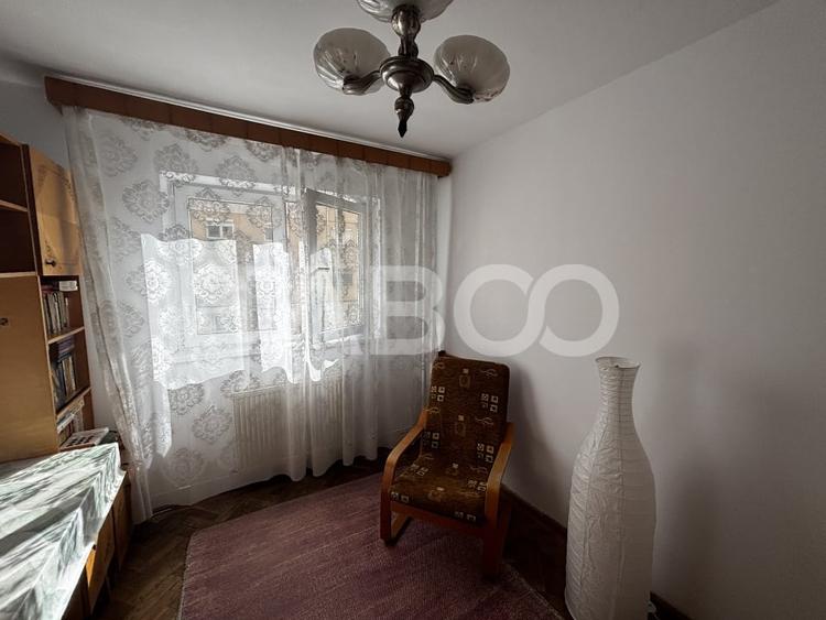 Apartament de inchiriat cu 3 camere 2 baii  mobilat utilat Strand - 4
