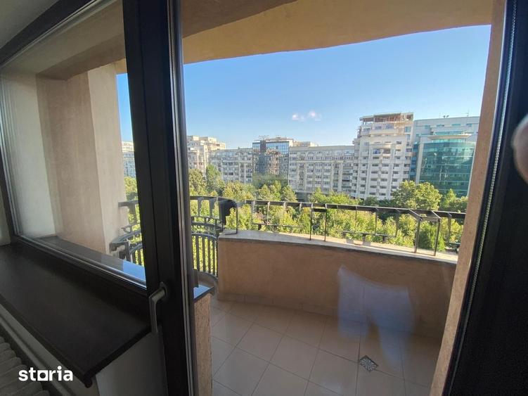 Apartament cu 2 camere decomandat în Centrul Civic