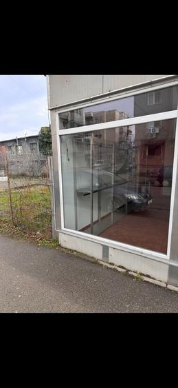 Spațiu comercial, de 50 mp, în Gura Văii