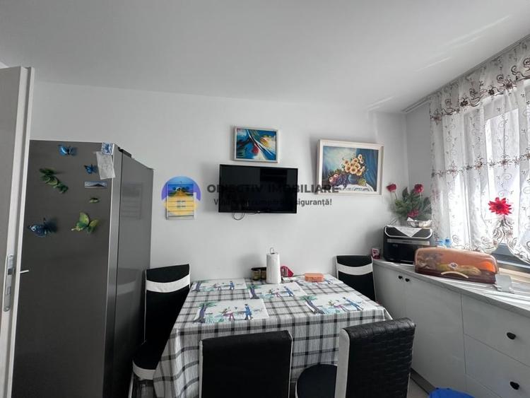 Apartament cu 2 camere decomandat, mobilat în Precista