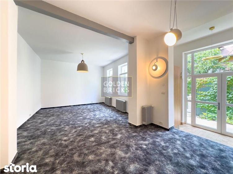 Casă cu 5 camere cu Teren 350 Mp în Unirii