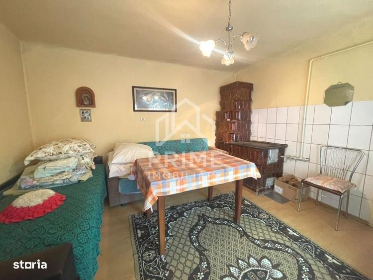 Casă cu 4 camere în Dos