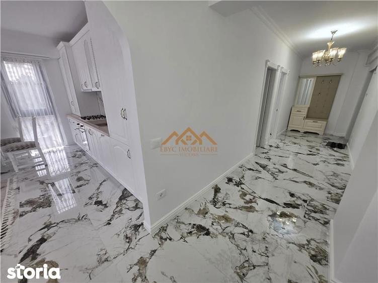 Apartament cu 3 camere decomandat în Burdujeni