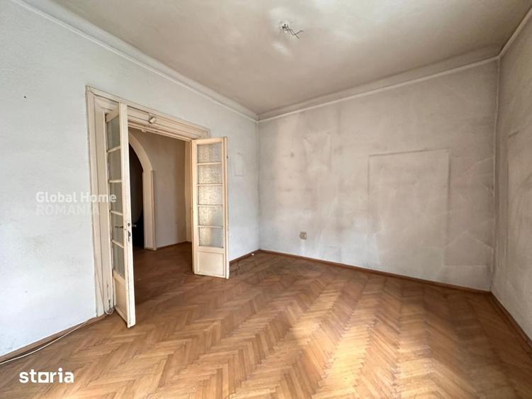 Casă cu 4 camere cu Teren 94 Mp în Centrul Civic