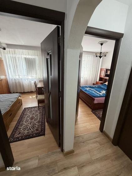 Apartament cu 3 camere în Racovița