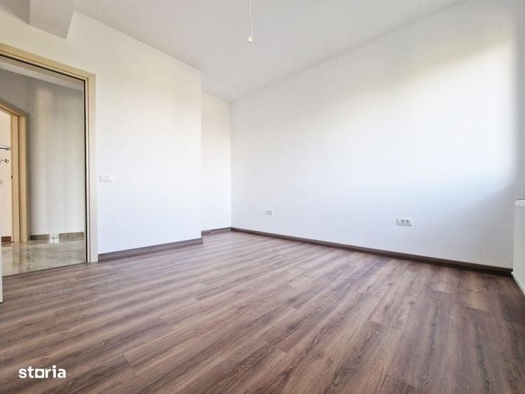 Apartament cu 3 camere decomandat în Sud