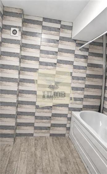 Apartament cu 3 camere decomandat, mobilat în Turnișor