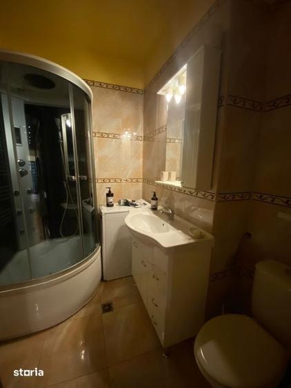 Apartament 3 camere, decomandat, 78 mp, zona Centru - 1