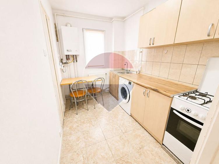 Apartament cu 2 camere semidecomandat în Gării