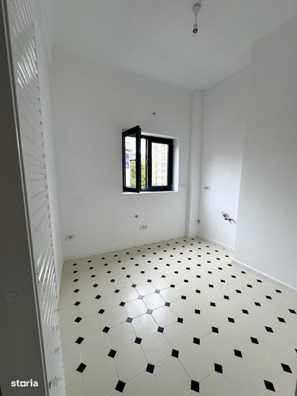 Apartament cu 3 camere în Amzei