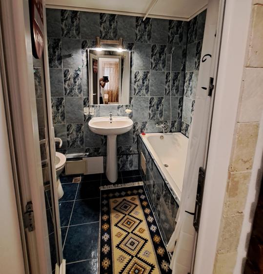 Apartament cu 2 camere decomandat, mobilat în Rahova