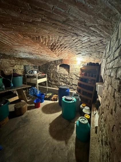 Casă cu 4 camere cu Teren 300 Mp în Rădăuți