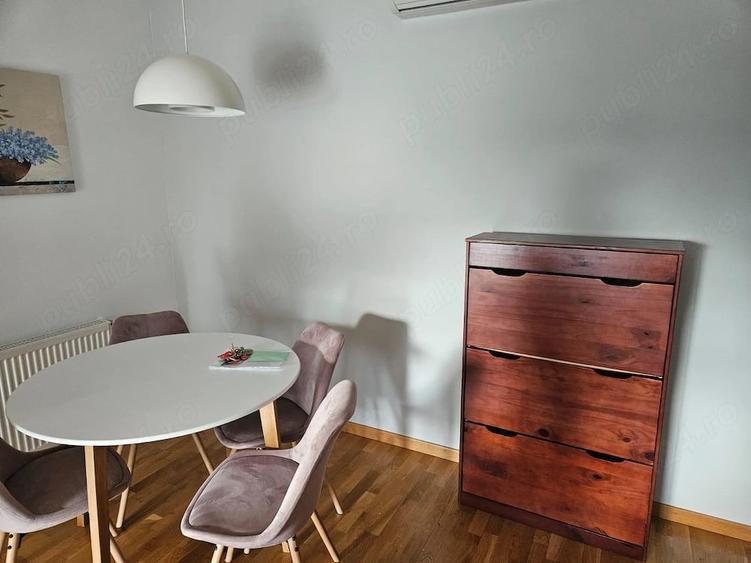 Apartament cu 2 camere decomandat în Torontalului
