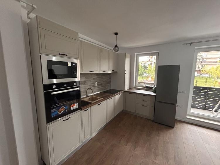 Apartament cu 2 camere decomandat în Dezmir