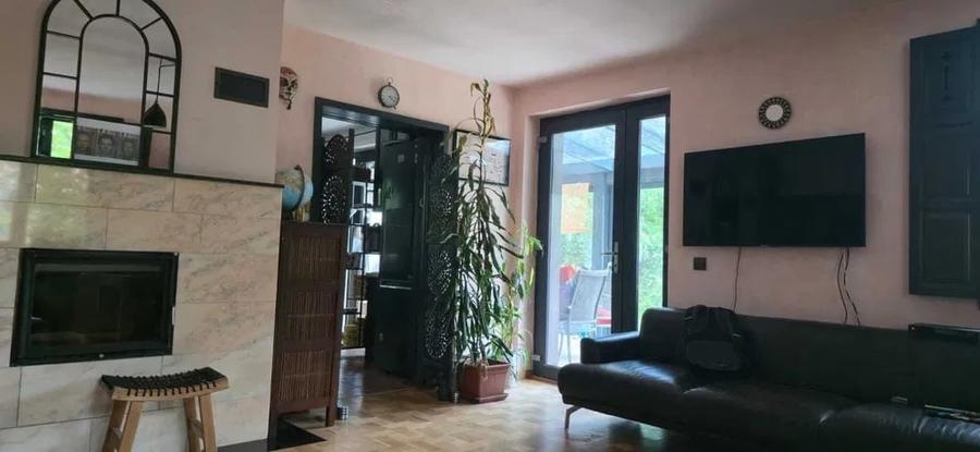 Casă individuală cu 5 camere cu Canalizare în Făget