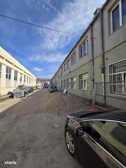 Hala recent renovata Tudor Vladimirescu - 2