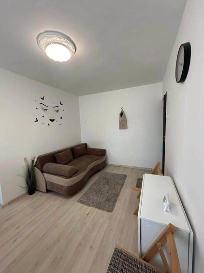 Apartament cu 2 camere nedecomandat în Central
