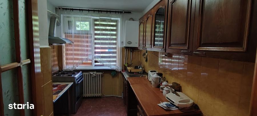 Apartament cu 3 camere decomandat în Ultracentral