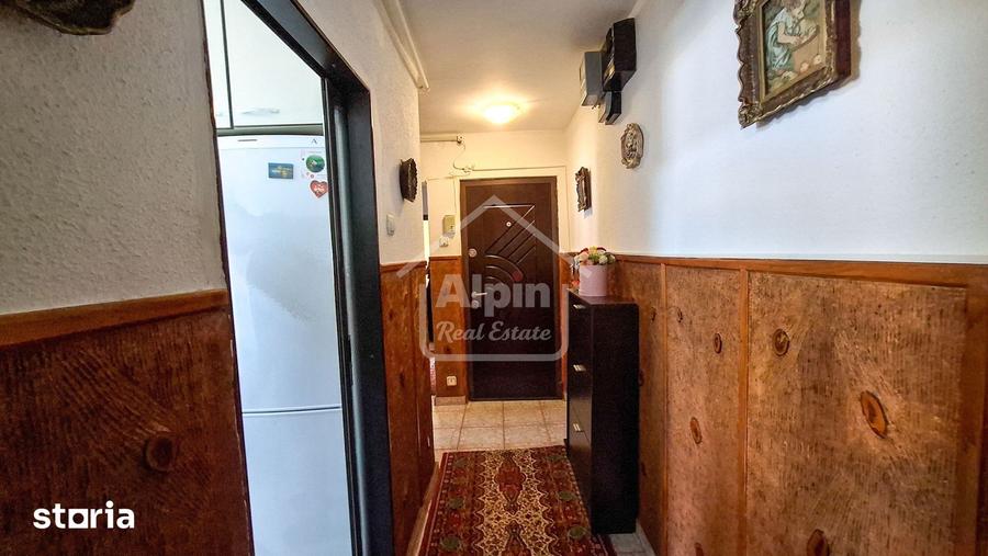 Apartament cu 3 camere decomandat, mobilat în Astra
