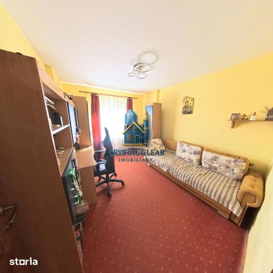 Apartament cu 3 camere decomandat în Unirii