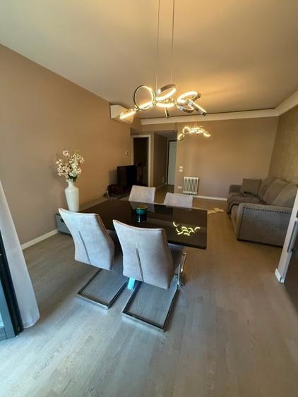 Apartament cu 2 camere semidecomandat în Herăstrău