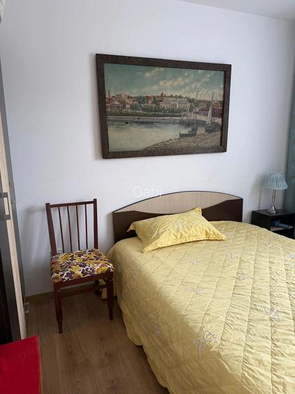 camera de inchiriat, recent renovat