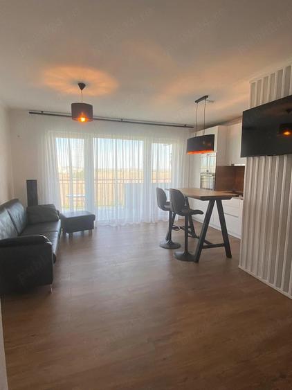 Apartament de inchiriat 2 camere - 4