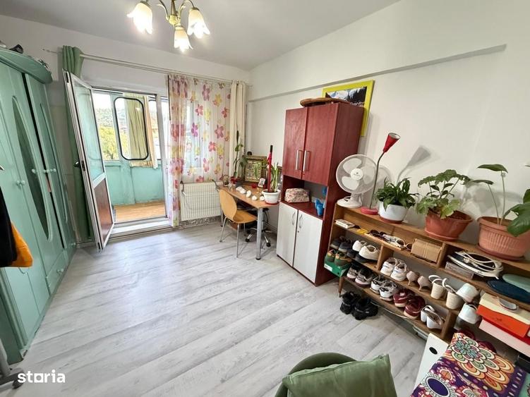 3 camere 2 bai 76mp etaj intermediar bloc pe cadre zona Nicolina - 2