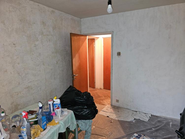 Apartament cu 2 camere semidecomandat în Drumul Taberei