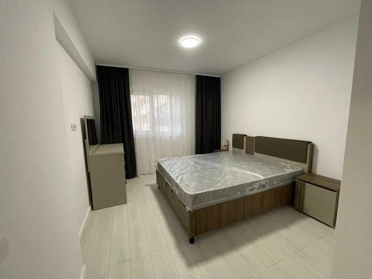 Apartament cu 3 camere semidecomandat, mobilat în Popești-Leordeni