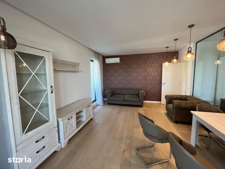 Apartament cu 4 camere în Pipera
