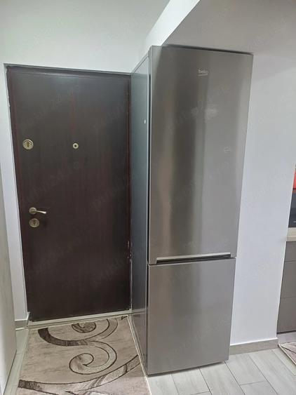 Apartament cu 2 camere semidecomandat în Mircea cel Bătrân