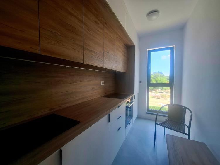 ​Oportunitate: Apartament cu 2 camere la etajul 3, finisaje de calitate - 6