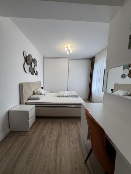 Casă cu 4 camere în Dezmir