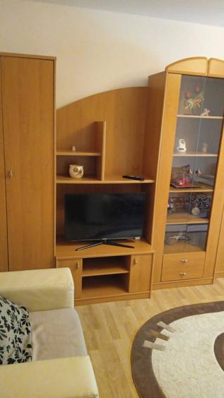 Apartament cu 2 camere decomandat în Nicolina