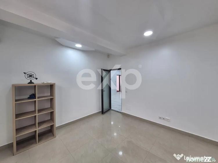Apartament cu 3 camere semidecomandat în Lacul Tei