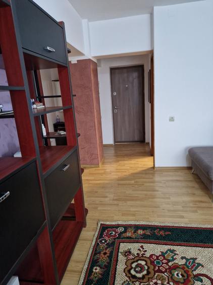 Apartament cu 2 camere decomandat în Voivodeni