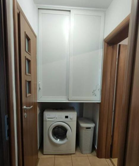 Apartament cu 2 camere semidecomandat, mobilat în Unirii