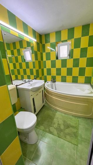 Apartament cu 3 camere semidecomandat în Păcii